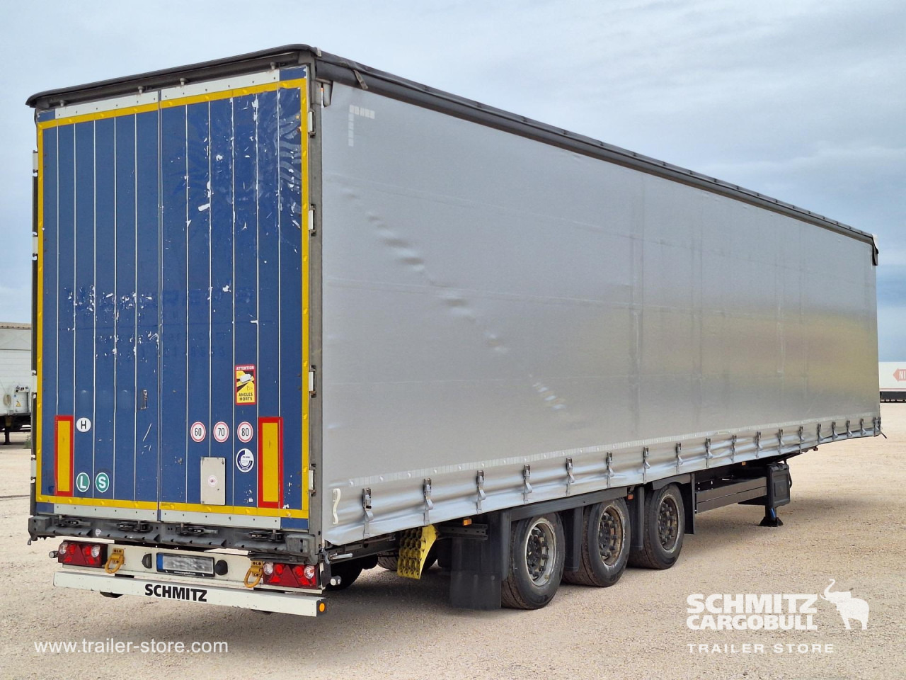 SCHMITZ Curtainsider Mega - Semi-reboque de lona: foto 2 SCHMITZ Curtainsider Mega - Semi-reboque de lona: foto 2