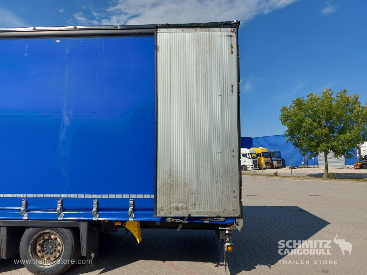 SCHMITZ Curtainsider Mega - Semi-reboque de lona: foto 3 SCHMITZ Curtainsider Mega - Semi-reboque de lona: foto 3