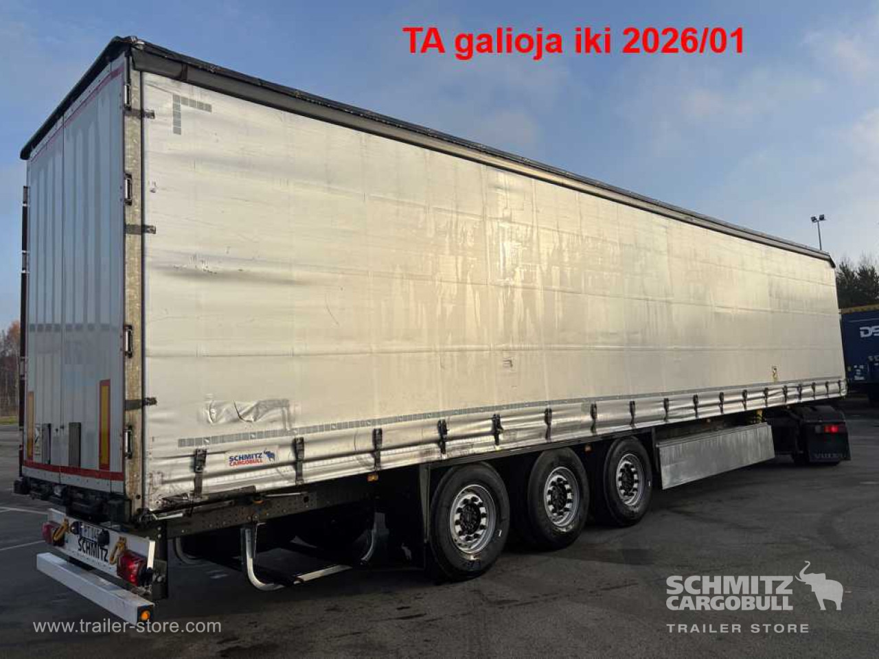 SCHMITZ Curtainsider Standard - Semi-reboque de lona: foto 1 SCHMITZ Curtainsider Standard - Semi-reboque de lona: foto 1