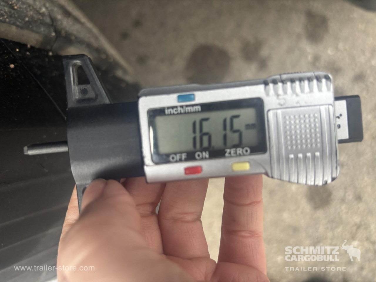 SCHMITZ Reefer Standard Double deck - Semi-reboque isotérmico: foto 2 SCHMITZ Reefer Standard Double deck - Semi-reboque isotérmico: foto 2