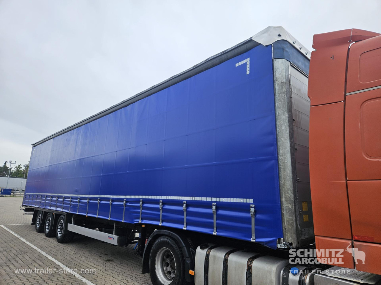 SCHMITZ Curtainsider Mega - Semi-reboque de lona: foto 5 SCHMITZ Curtainsider Mega - Semi-reboque de lona: foto 5