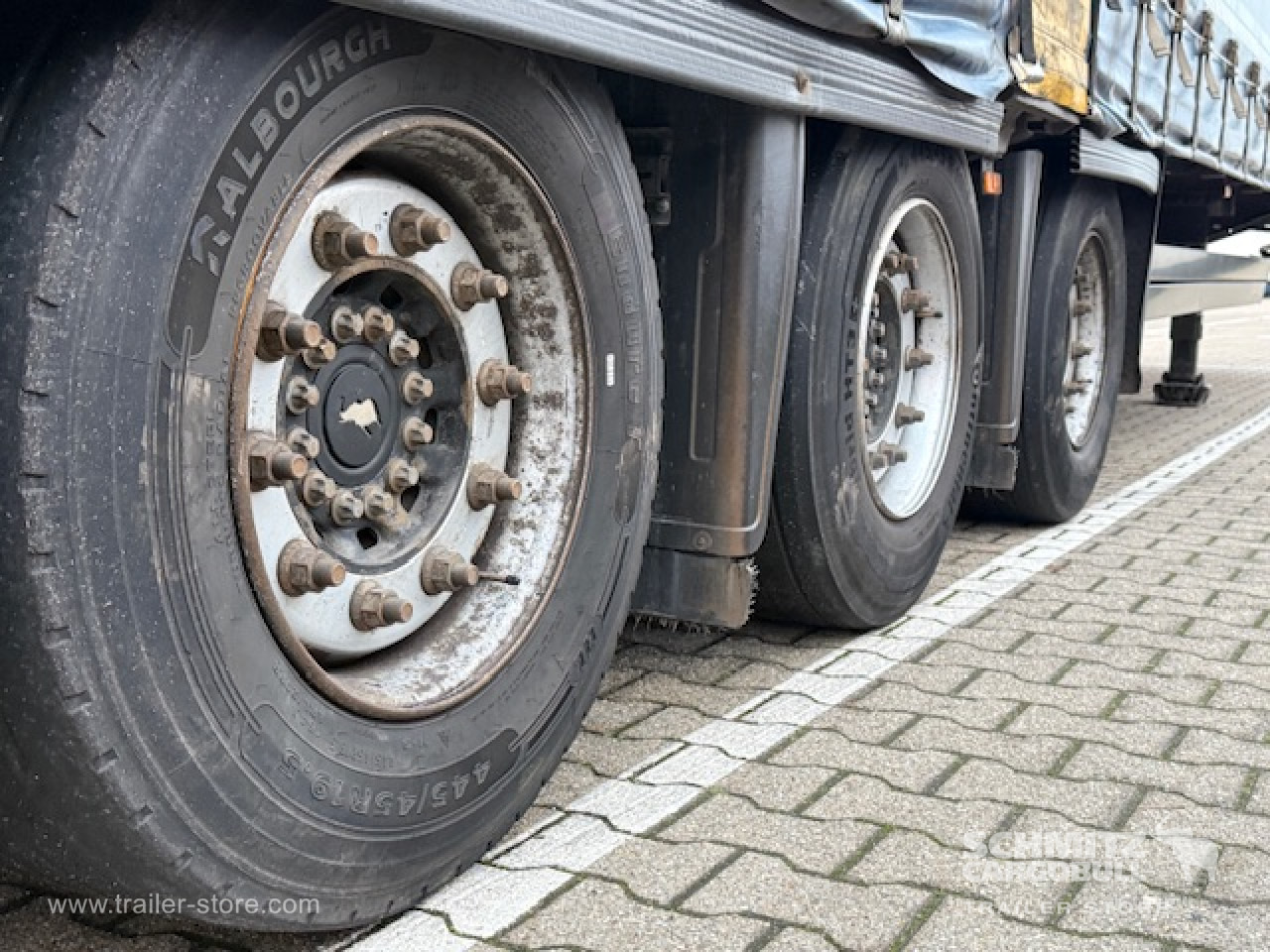 SCHMITZ Oplegger Schuifzeil Mega - Semi-reboque de lona: foto 4 SCHMITZ Oplegger Schuifzeil Mega - Semi-reboque de lona: foto 4