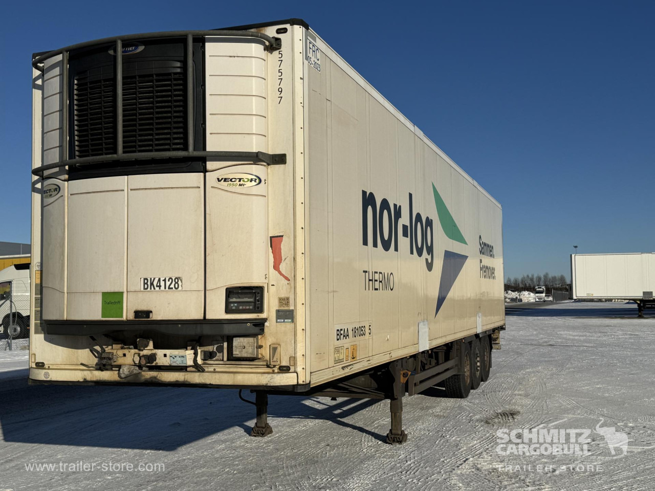 SCHMITZ Reefer Multitemp - Semi-reboque isotérmico: foto 1 SCHMITZ Reefer Multitemp - Semi-reboque isotérmico: foto 1