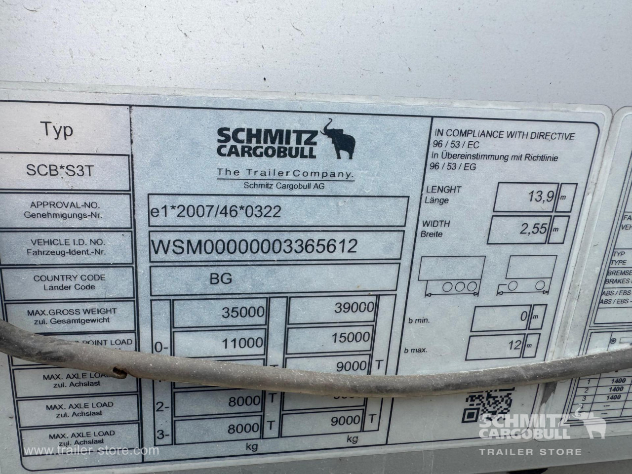 SCHMITZ Curtainsider Standard - Semi-reboque de lona: foto 2 SCHMITZ Curtainsider Standard - Semi-reboque de lona: foto 2