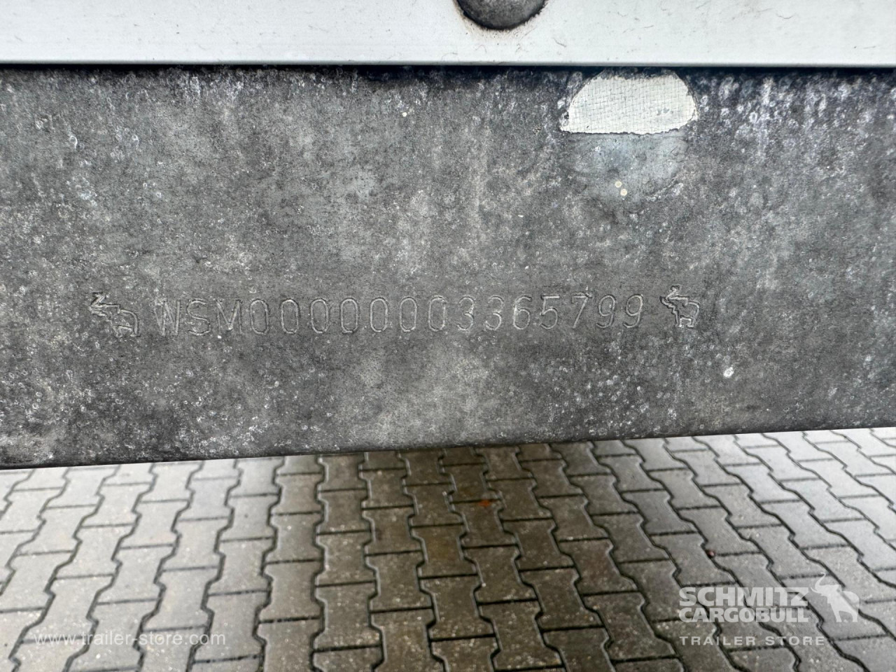 SCHMITZ Curtainsider Standard - Semi-reboque de lona: foto 3 SCHMITZ Curtainsider Standard - Semi-reboque de lona: foto 3