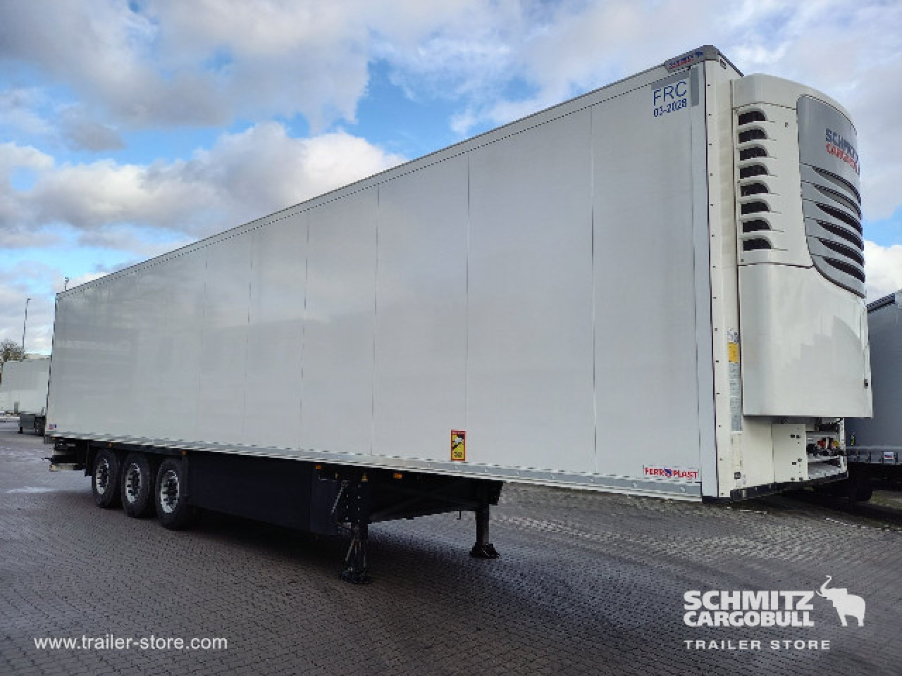 SCHMITZ Reefer Standard Double deck - Semi-reboque isotérmico: foto 1 SCHMITZ Reefer Standard Double deck - Semi-reboque isotérmico: foto 1