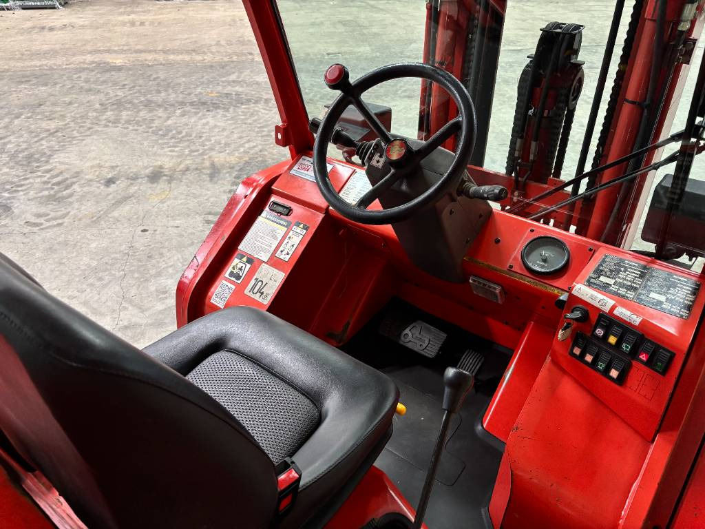Manitou MH 25.4 T - Empilhador todo-o-terreno: foto 5 Manitou MH 25.4 T - Empilhador todo-o-terreno: foto 5