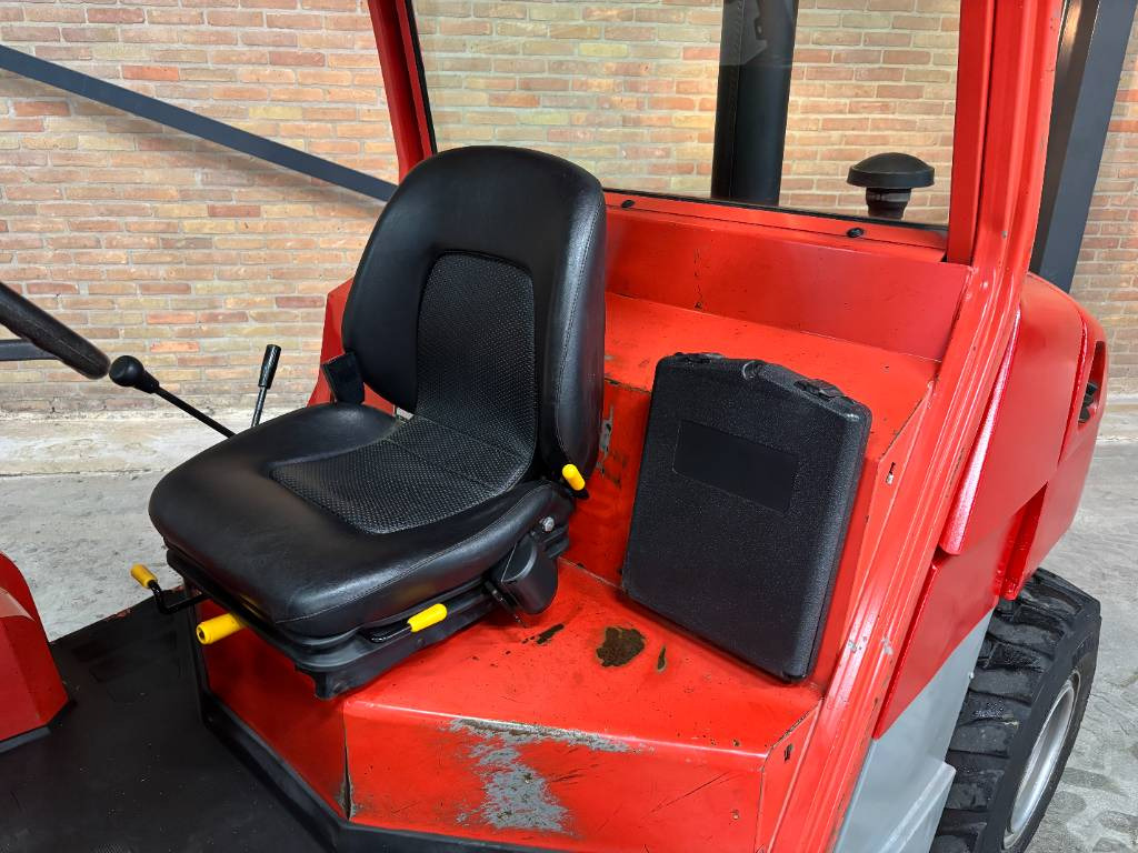 Manitou MH 25.4 T - Empilhador todo-o-terreno: foto 3 Manitou MH 25.4 T - Empilhador todo-o-terreno: foto 3