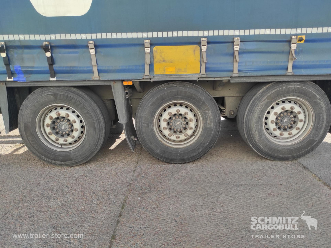 SCHMITZ Напівпричіп Стандартний - Semi-reboque de lona: foto 2 SCHMITZ Напівпричіп Стандартний - Semi-reboque de lona: foto 2