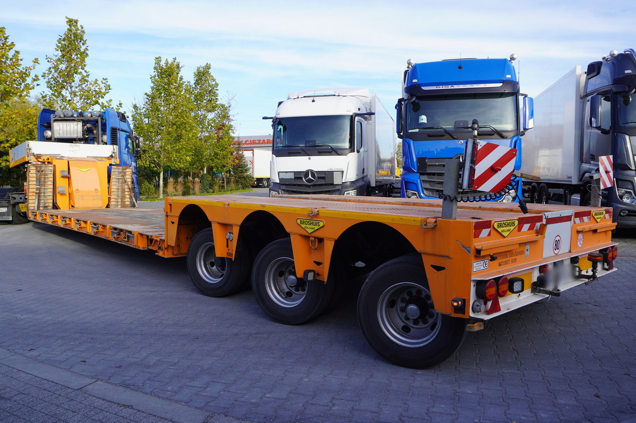 BROSHUIS 3ABD-48 61.0t TiefBet low-loader semi-trailer / 40 tons cap. / 3 steering axles / hydraulic suspension - Semi-reboque baixa: foto 5 BROSHUIS 3ABD-48 61.0t TiefBet low-loader semi-trailer / 40 tons cap. / 3 steering axles / hydraulic suspension - Semi-reboque baixa: foto 5