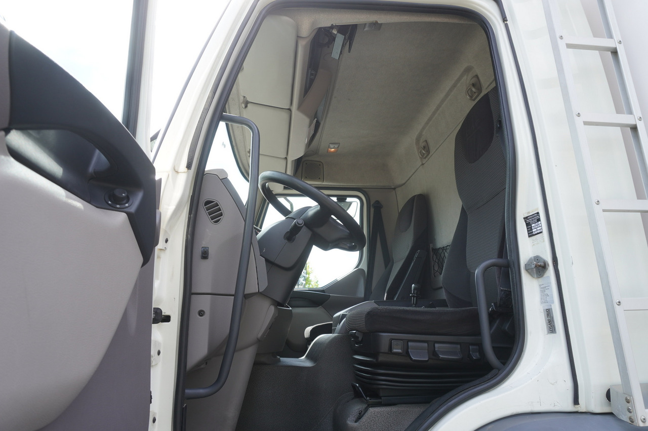 Locação financeira de DAF LF 220 / Refrigerator 16 EPAL Multitemp / Carrier Supra 1150 MT / Palfinger 1500 kg DAF LF 220 / Refrigerator 16 EPAL Multitemp / Carrier Supra 1150 MT / Palfinger 1500 kg: foto 14
