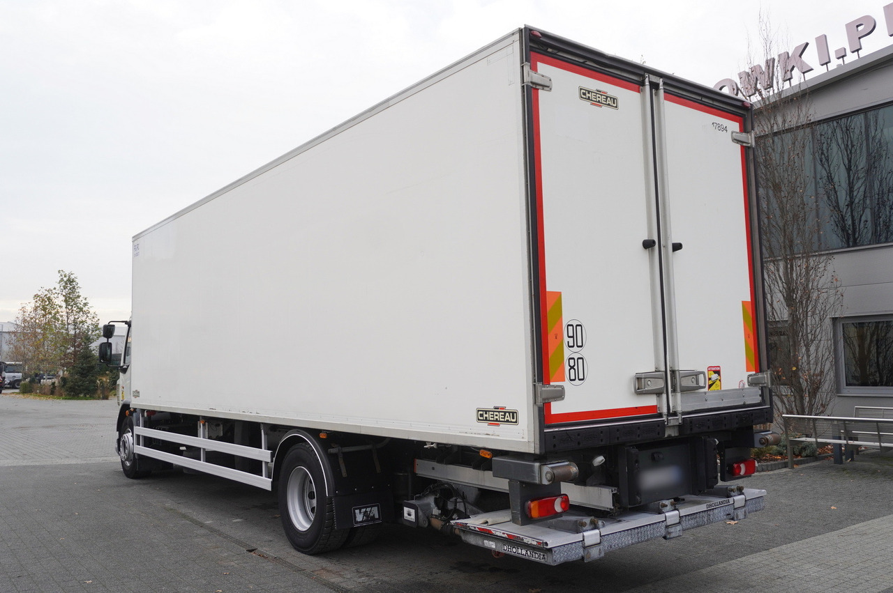 DAF LF 280 E6 4x2 / Chereau 22 EPAL refrigerator / Multitemperatura / Thermoking T1200R - Camião frigorífico: foto 3 DAF LF 280 E6 4x2 / Chereau 22 EPAL refrigerator / Multitemperatura / Thermoking T1200R - Camião frigorífico: foto 3