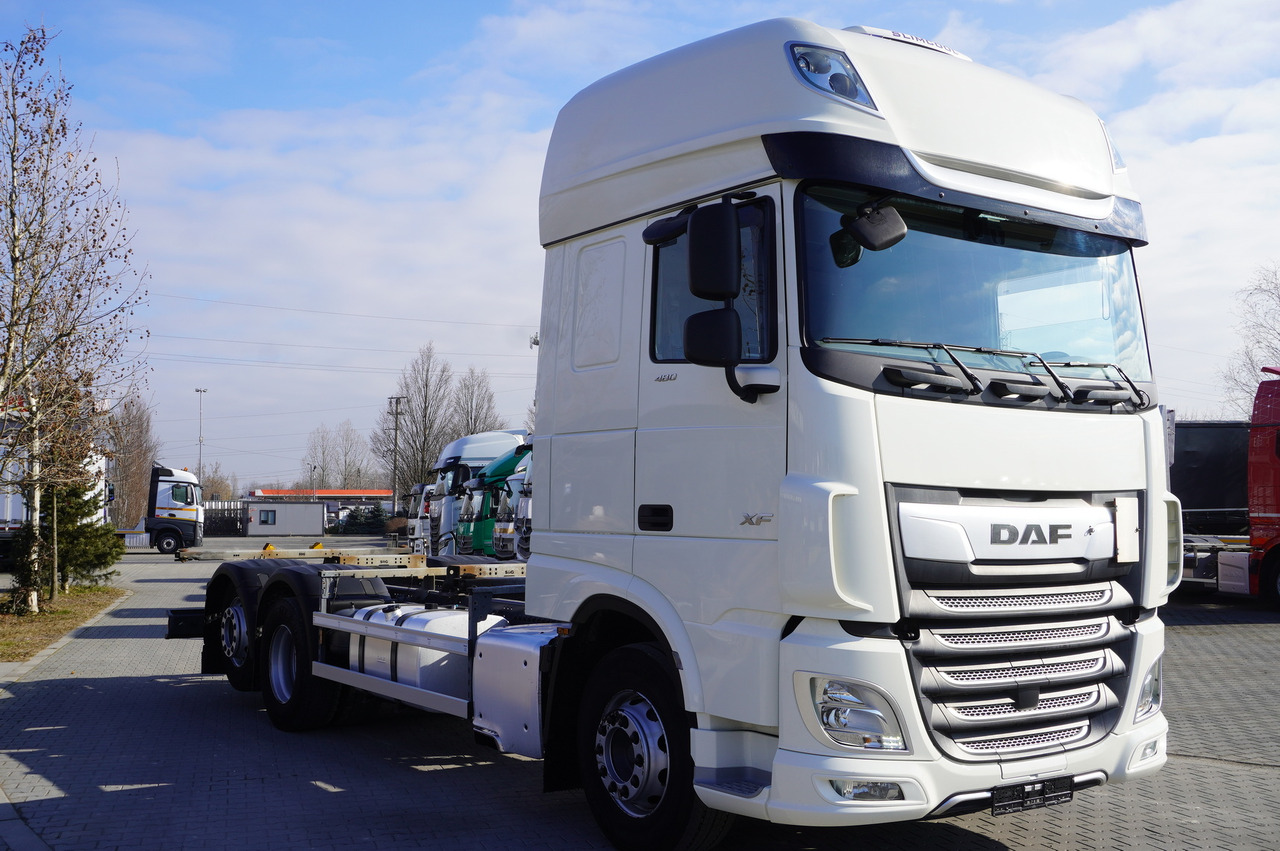 DAF XF 480 SSC / 6x2 / BDF / standard / 380 tho.km - Camião chassi: foto 3 DAF XF 480 SSC / 6x2 / BDF / standard / 380 tho.km - Camião chassi: foto 3