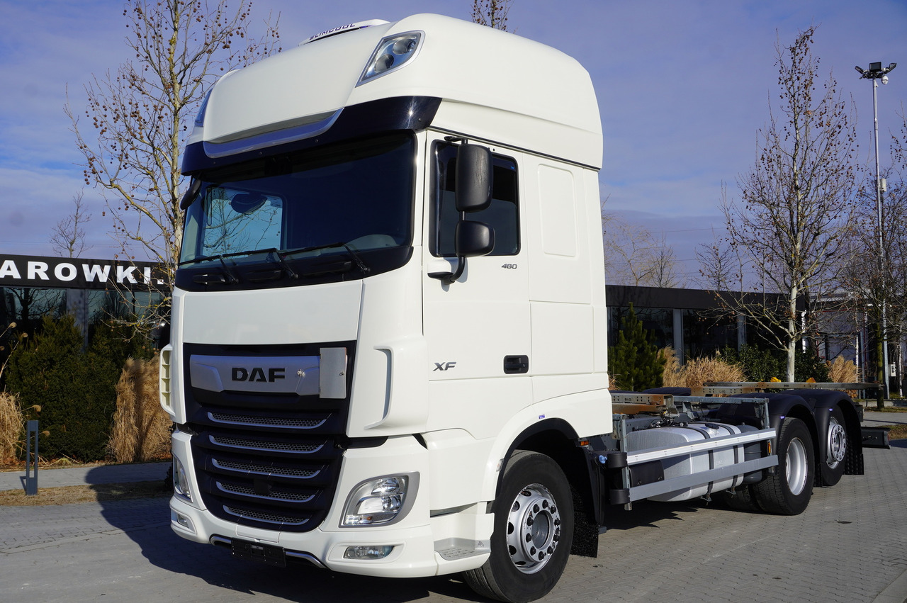 DAF XF 480 SSC / 6x2 / BDF / standard / 380 tho.km - Camião chassi: foto 1 DAF XF 480 SSC / 6x2 / BDF / standard / 380 tho.km - Camião chassi: foto 1
