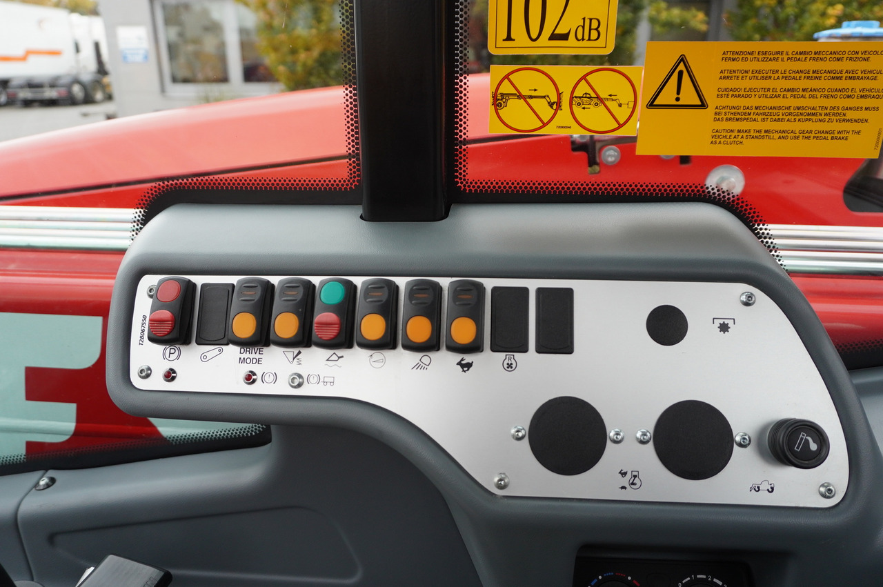 Locação financeira de Faresin 730C Classic 55 /  NEW / 550 MTH!!! / reach 7 m / joystick Faresin 730C Classic 55 /  NEW / 550 MTH!!! / reach 7 m / joystick: foto 29