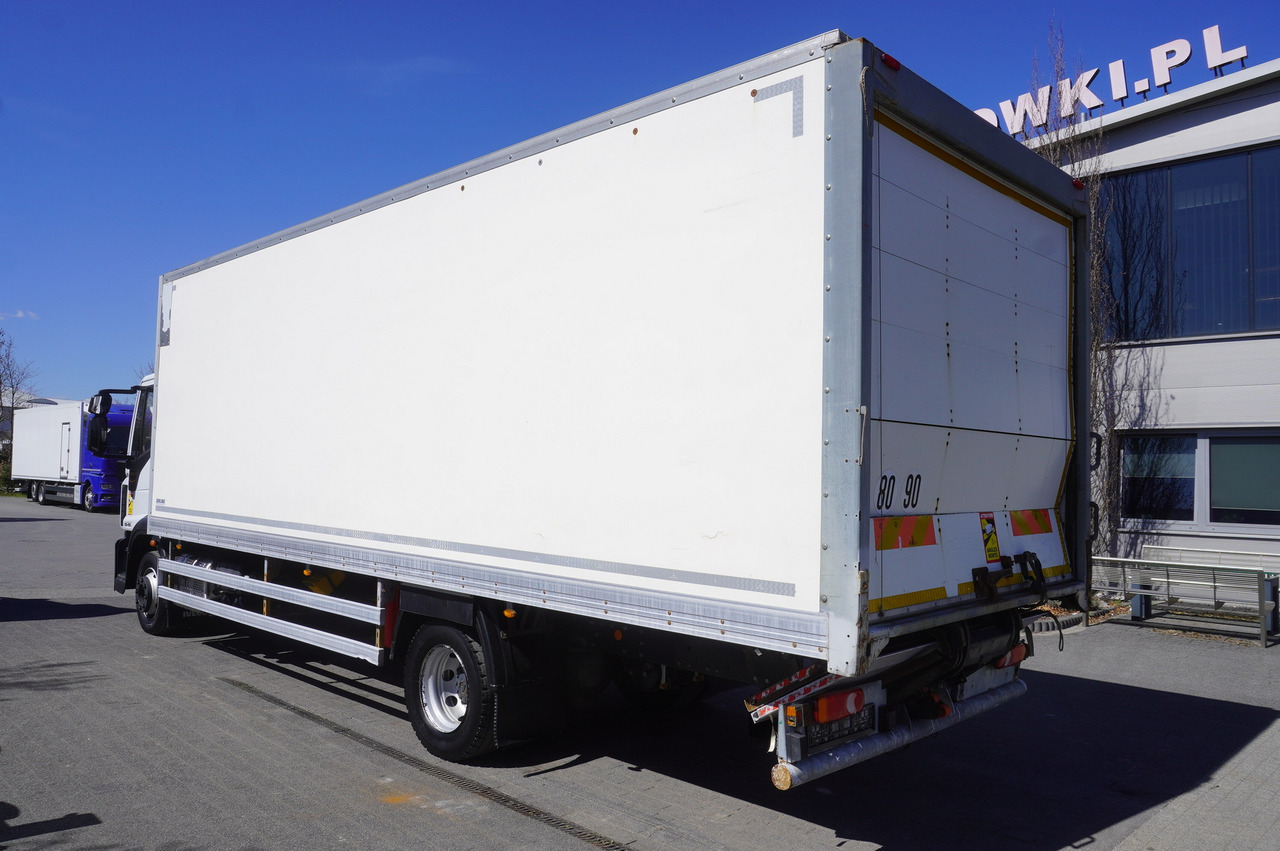 IVECO 120-190 / 160 thousand km !!! / Box 18 EPAL / Dhollandia lift 1500 kg - Camião furgão: foto 3 IVECO 120-190 / 160 thousand km !!! / Box 18 EPAL / Dhollandia lift 1500 kg - Camião furgão: foto 3