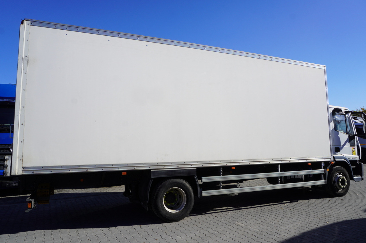 IVECO Eurocargo 160E21 / Only 11 thousand km!!! / Box 18 EPAL - Camião furgão: foto 3 IVECO Eurocargo 160E21 / Only 11 thousand km!!! / Box 18 EPAL - Camião furgão: foto 3