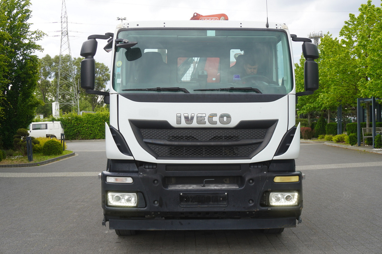 Camião grua, Camião grua IVECO STRALIS 19.310 E6 / Flatbed 19 EPAL / FASSI F135 / 225 MTH! / 5.7  T: foto 14