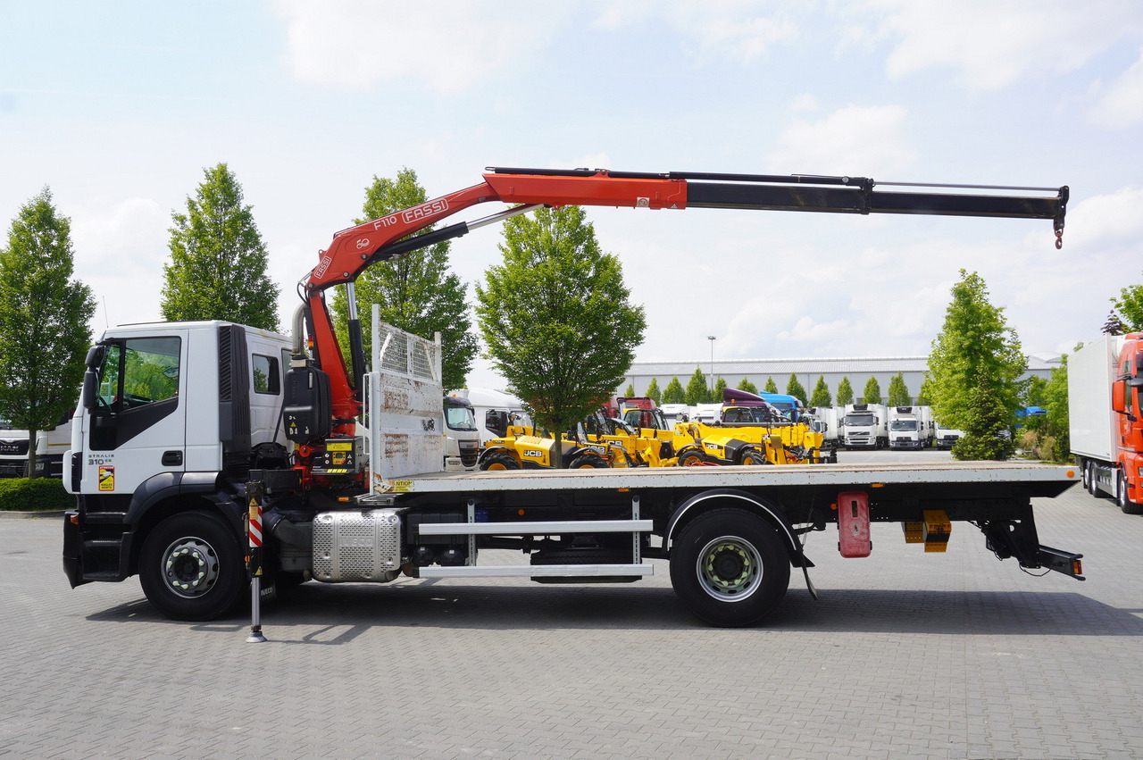 IVECO STRALIS 310 E6 / FASSI F110B / 630 MTH! / 4 t lift cap. / 19 t - Camião de caixa aberta/ Plataforma, Camião grua: foto 4 IVECO STRALIS 310 E6 / FASSI F110B / 630 MTH! / 4 t lift cap. / 19 t - Camião de caixa aberta/ Plataforma, Camião grua: foto 4