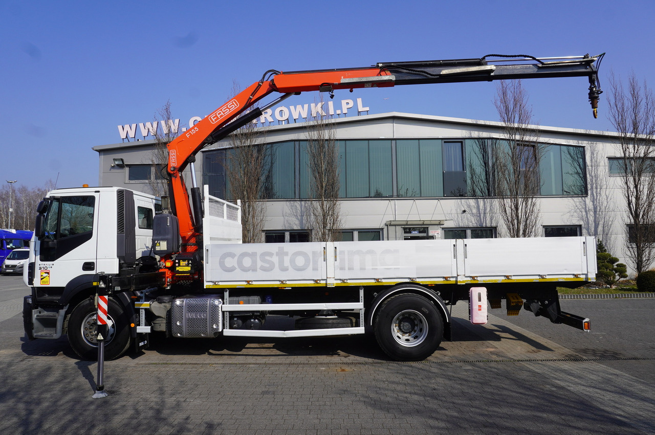 IVECO STRALIS 310 E6 / HDS FASSI 155 6.2 T / 250 thousand km - Camião grua: foto 4 IVECO STRALIS 310 E6 / HDS FASSI 155 6.2 T / 250 thousand km - Camião grua: foto 4