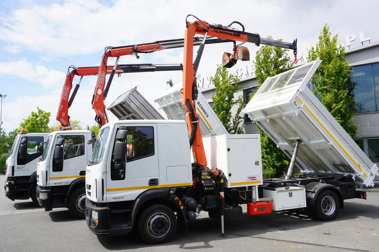 IVECO Stralis 310 E6 / NEW 3-sided tipper / Fassi F135 crane with remote control - Camião de caixa aberta/ Plataforma, Camião grua: foto 5 IVECO Stralis 310 E6 / NEW 3-sided tipper / Fassi F135 crane with remote control - Camião de caixa aberta/ Plataforma, Camião grua: foto 5