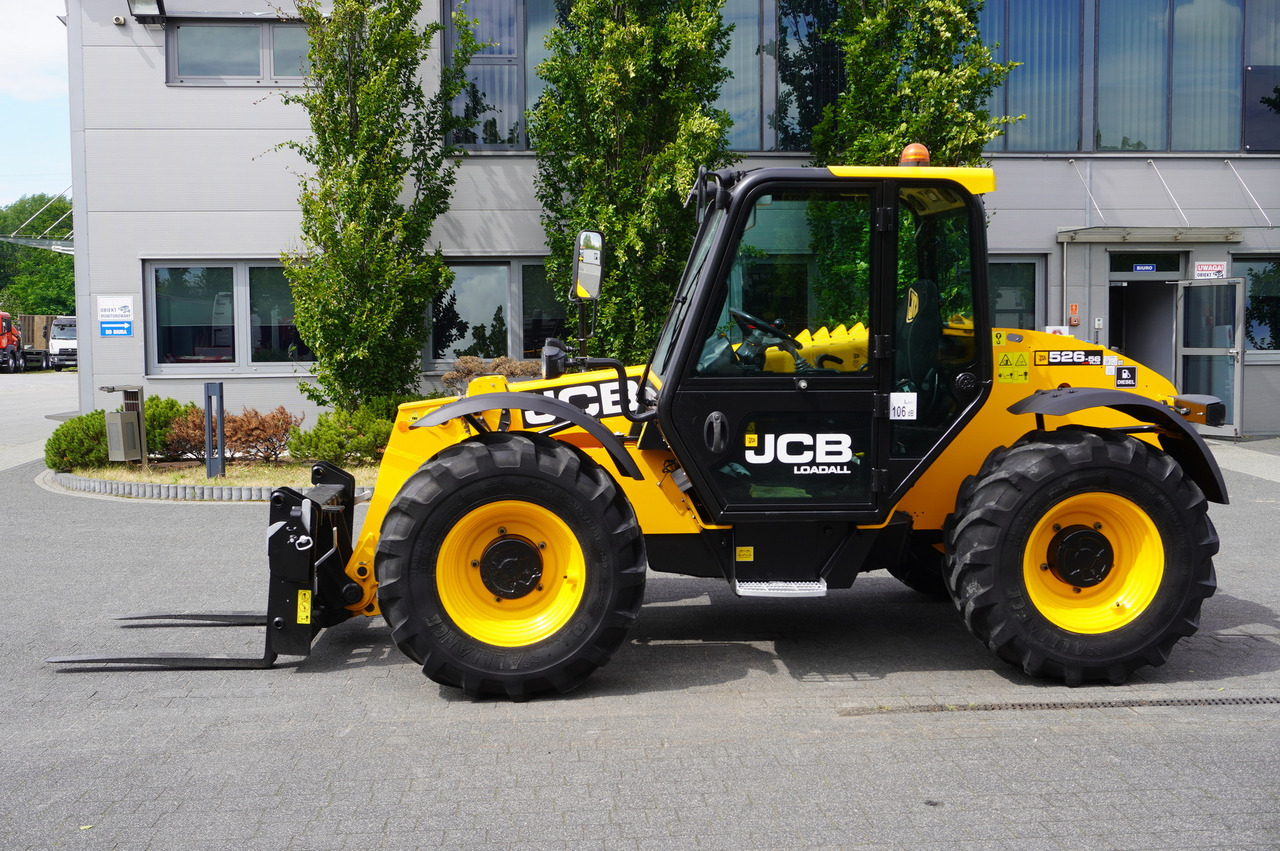 JCB 526-56 AGRI Plus / 5.6 m telescopic loader / joystick - Pá carregadora telescópica: foto 2 JCB 526-56 AGRI Plus / 5.6 m telescopic loader / joystick - Pá carregadora telescópica: foto 2