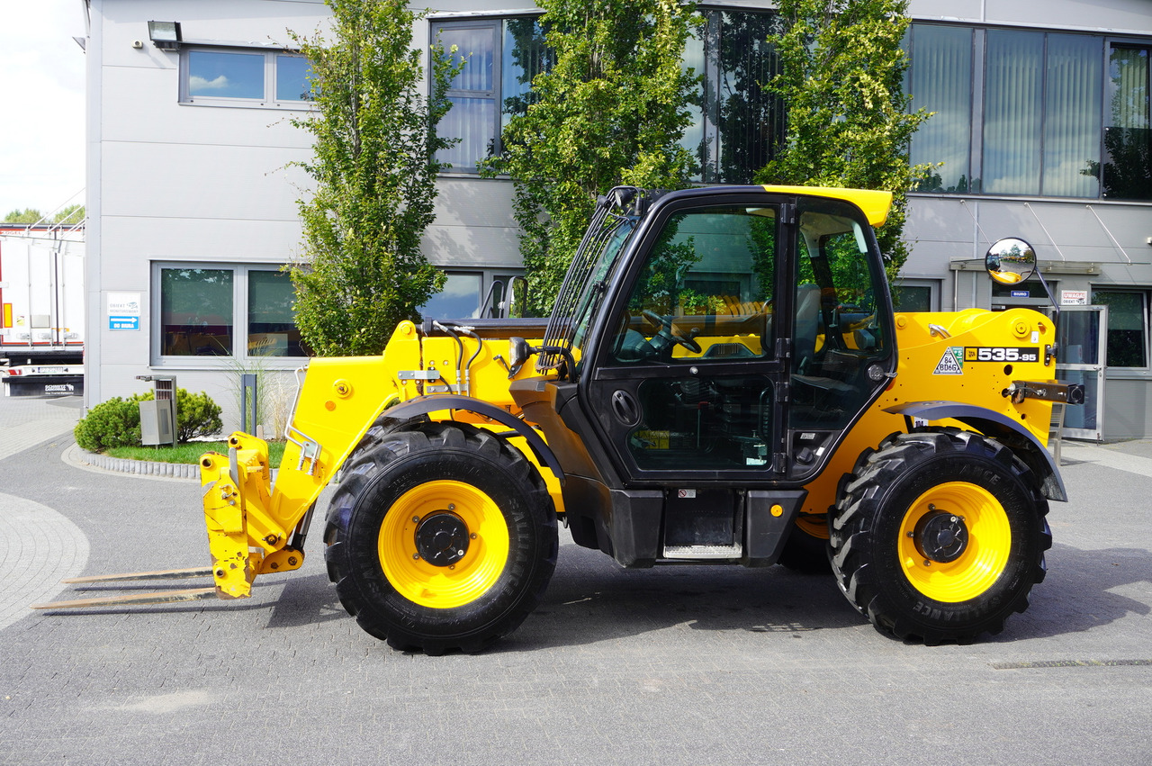 JCB 535-95 / 3.5 T / range 9.5 m / 700 MTH!! - Pá carregadora telescópica: foto 4 JCB 535-95 / 3.5 T / range 9.5 m / 700 MTH!! - Pá carregadora telescópica: foto 4