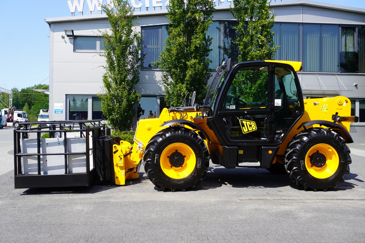JCB 535-95 / 3.5 T / range 9.5 m / joystick - Pá carregadora telescópica: foto 2 JCB 535-95 / 3.5 T / range 9.5 m / joystick - Pá carregadora telescópica: foto 2