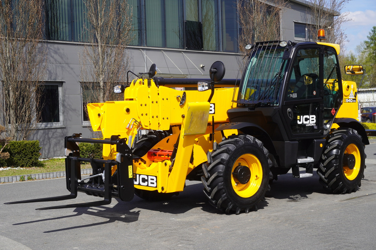 JCB 540-170 Telescopic Loader / 17m / joystick - Pá carregadora telescópica: foto 3 JCB 540-170 Telescopic Loader / 17m / joystick - Pá carregadora telescópica: foto 3