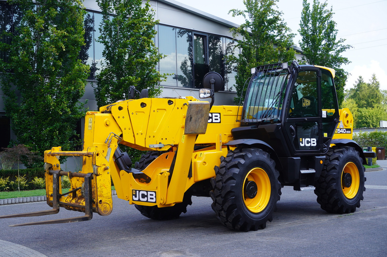 JCB 540-200 Telescopic Loader / 20 m reach / joystick - Pá carregadora telescópica: foto 2 JCB 540-200 Telescopic Loader / 20 m reach / joystick - Pá carregadora telescópica: foto 2
