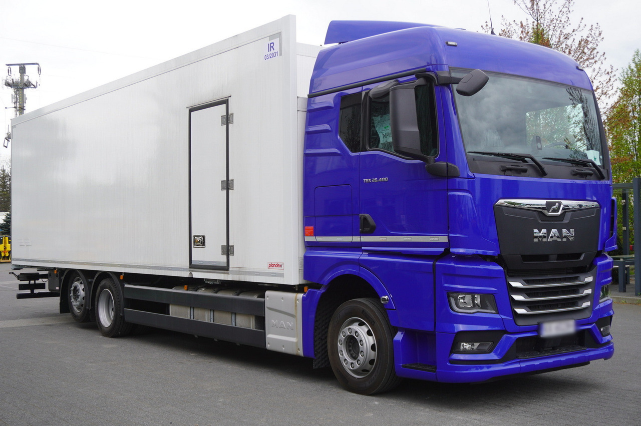 MAN New MAN TGX 26.400 / New Isotherm Plandex 23 Pallets / Warranty - Camião furgão: foto 1 MAN New MAN TGX 26.400 / New Isotherm Plandex 23 Pallets / Warranty - Camião furgão: foto 1