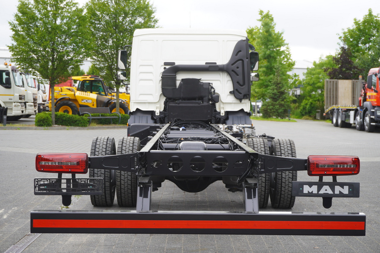 MAN TGL 12.190 / Chassis 8 m / 100 tho. km - Camião chassi: foto 5 MAN TGL 12.190 / Chassis 8 m / 100 tho. km - Camião chassi: foto 5