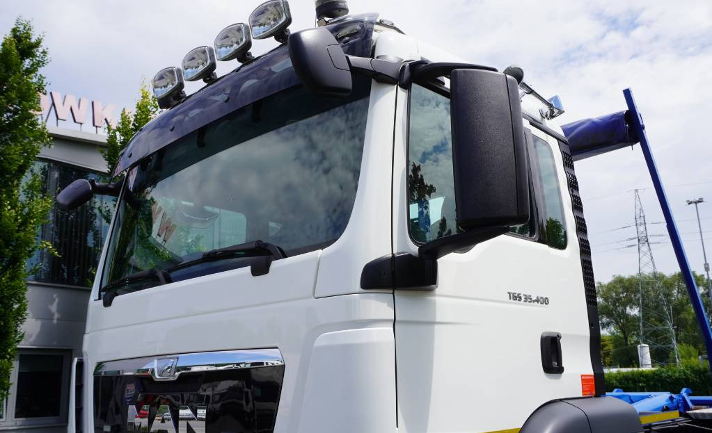 Camião polibenne MAN TGS 35.400 8×4 HYVA LIFT 32.56 SE hooklift: foto 20