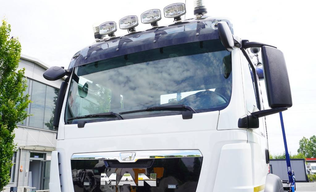 Camião polibenne MAN TGS 35.400 8×4 HYVA LIFT 32.56 SE hooklift: foto 18