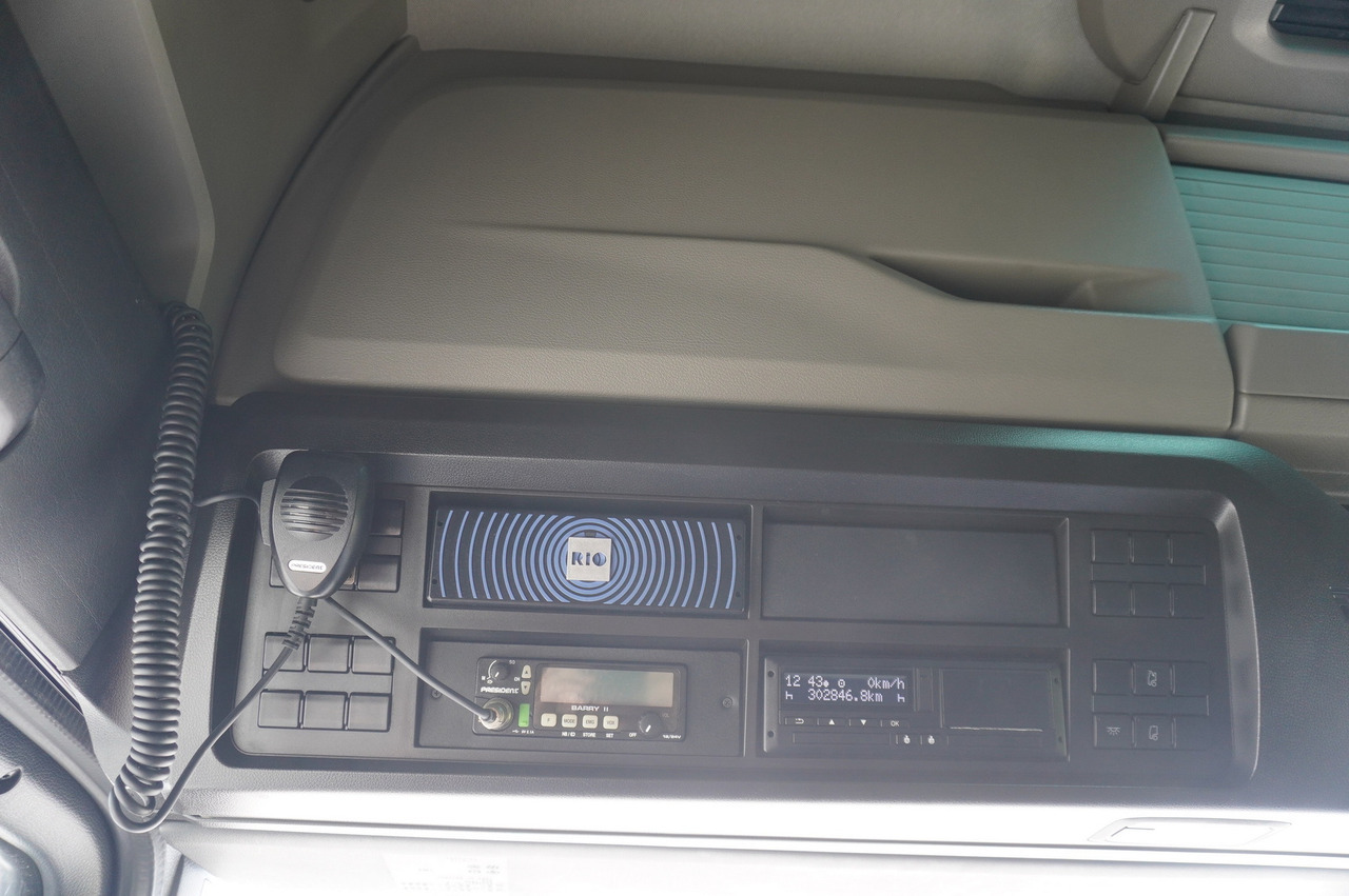 Camião de lona MAN TGX 18.470 / 2022 / Curtainsider 19 EPAL / Retarder / 15 units: foto 19 Camião de lona MAN TGX 18.470 / 2022 / Curtainsider 19 EPAL / Retarder / 15 units: foto 19