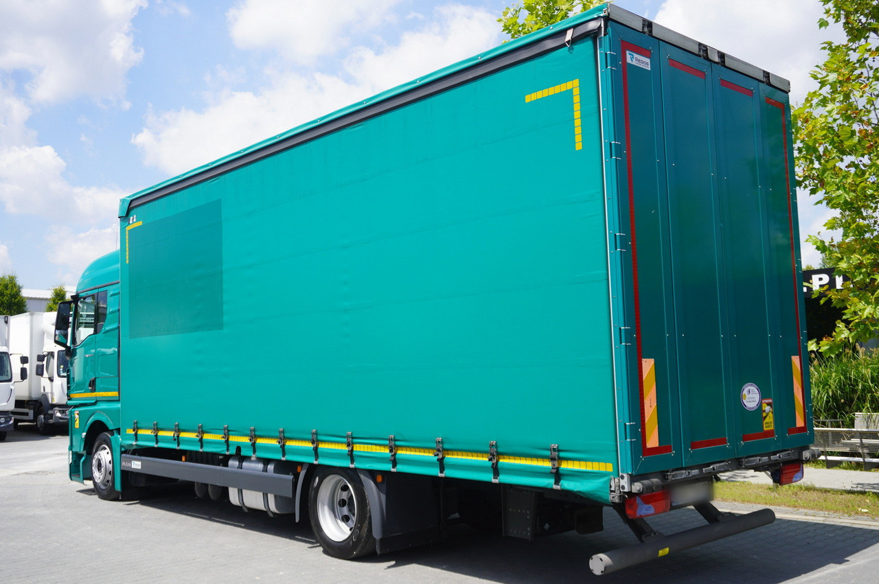 MAN TGX 18.470 / 2022 / Curtainsider 19 EPAL / Retarder / 15 units - Camião de lona: foto 4 MAN TGX 18.470 / 2022 / Curtainsider 19 EPAL / Retarder / 15 units - Camião de lona: foto 4