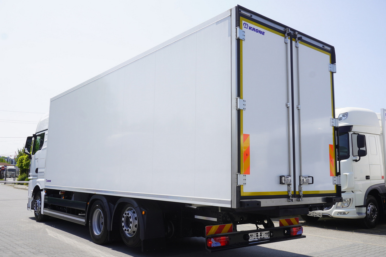 MAN TGX 26.470 / 2022 / Krone Refrigerator 40 EPAL Multitemp Dopplestock / Carrier Supra 950 MT - Camião frigorífico: foto 4 MAN TGX 26.470 / 2022 / Krone Refrigerator 40 EPAL Multitemp Dopplestock / Carrier Supra 950 MT - Camião frigorífico: foto 4