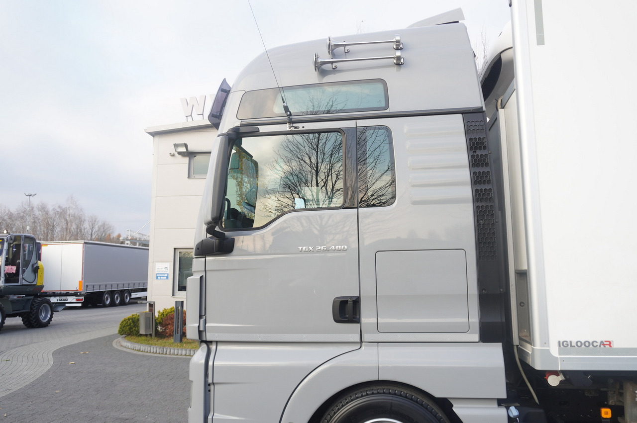 MAN TGX 26.480 / 6x2 / Chłodnia BDF Igloocar 18 palet / Thermoking - Camião frigorífico: foto 5 MAN TGX 26.480 / 6x2 / Chłodnia BDF Igloocar 18 palet / Thermoking - Camião frigorífico: foto 5