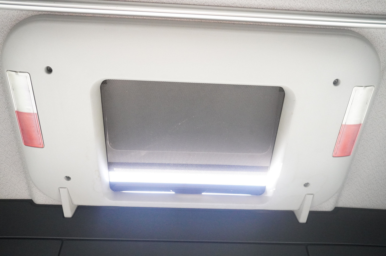 Camião frigorífico MAN TGX 26.480 / 6x2 / Igloocar refrigerator 18 pallets / Thermoking: foto 19 Camião frigorífico MAN TGX 26.480 / 6x2 / Igloocar refrigerator 18 pallets / Thermoking: foto 19