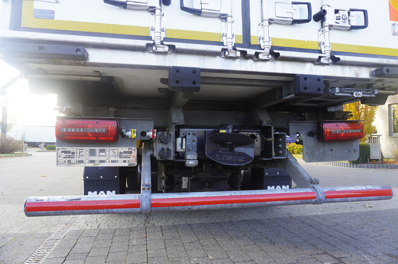 Camião frigorífico MAN TGX 26.480 / 6x2 / Igloocar refrigerator 18 pallets / Thermoking: foto 8 Camião frigorífico MAN TGX 26.480 / 6x2 / Igloocar refrigerator 18 pallets / Thermoking: foto 8