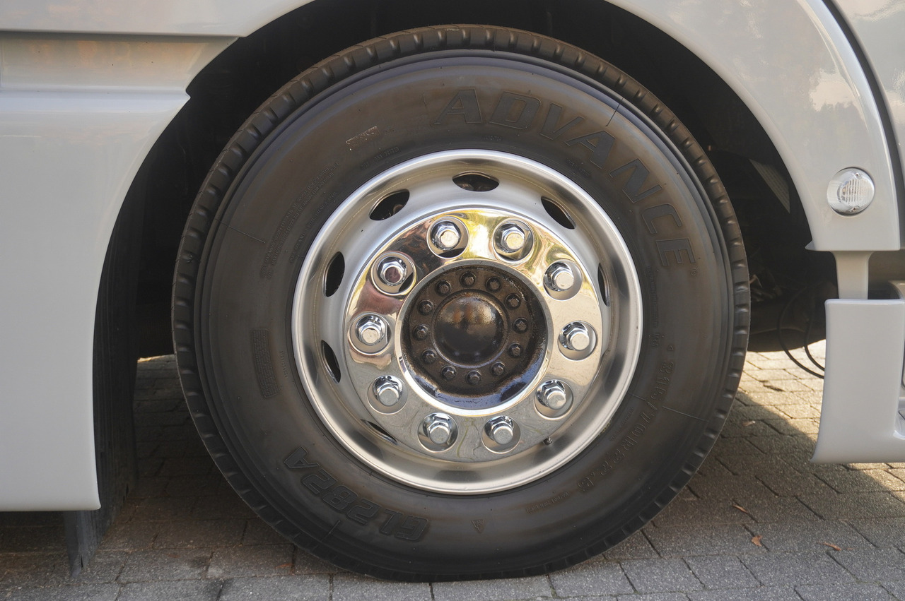 Camião frigorífico MAN TGX 26.480 / 6x2 / Igloocar refrigerator 18 pallets / Thermoking: foto 10 Camião frigorífico MAN TGX 26.480 / 6x2 / Igloocar refrigerator 18 pallets / Thermoking: foto 10