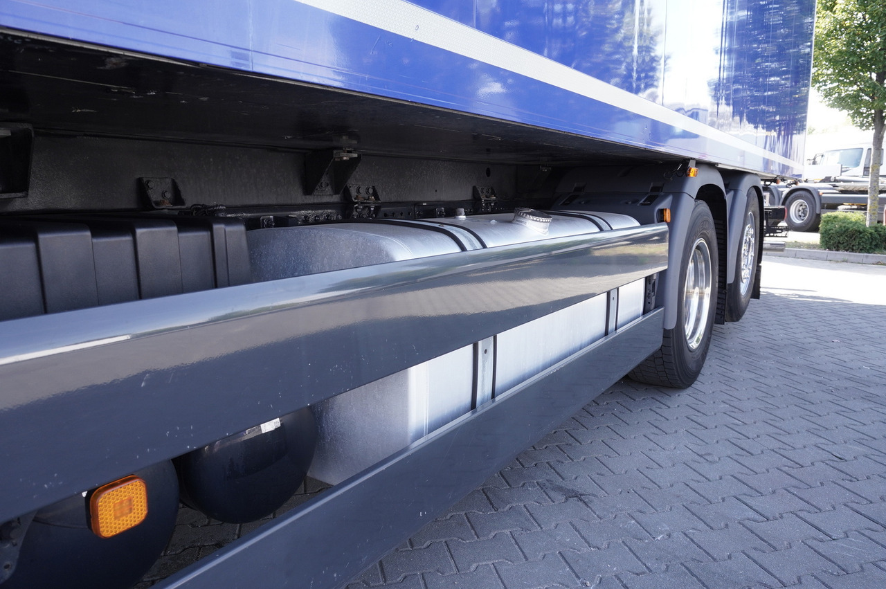 Camião frigorífico MAN TGX 26.500 E6 XXL / Schmitz 19 pallets / Thermoking / steering axle: foto 15