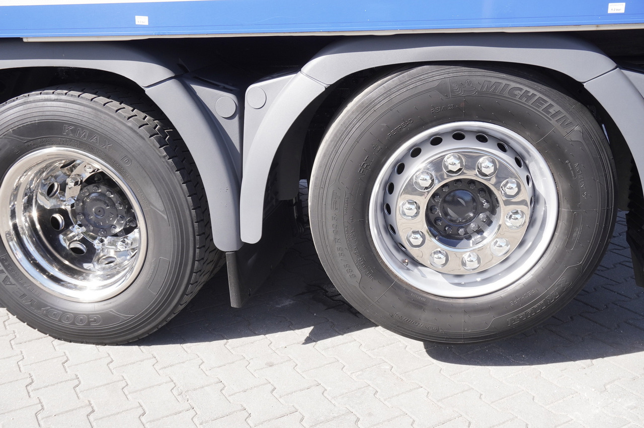 Camião frigorífico MAN TGX 26.500 E6 XXL / Schmitz 19 pallets / Thermoking / steering axle: foto 13