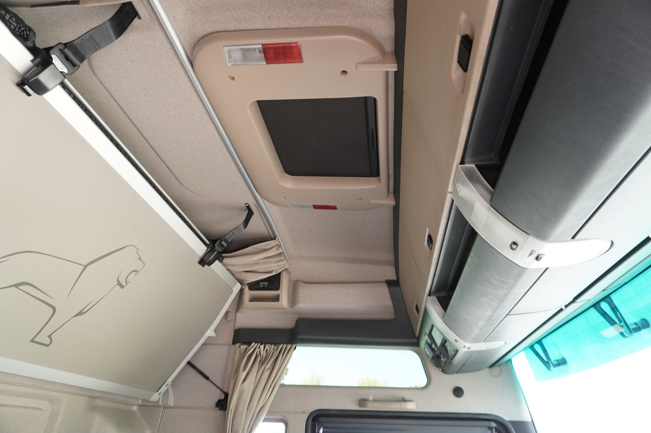 Locação financeira de MAN TGX 26.500 E6 XXL / Schmitz 19 pallets / Thermoking / steering axle MAN TGX 26.500 E6 XXL / Schmitz 19 pallets / Thermoking / steering axle: foto 43 Locação financeira de MAN TGX 26.500 E6 XXL / Schmitz 19 pallets / Thermoking / steering axle MAN TGX 26.500 E6 XXL / Schmitz 19 pallets / Thermoking / steering axle: foto 43