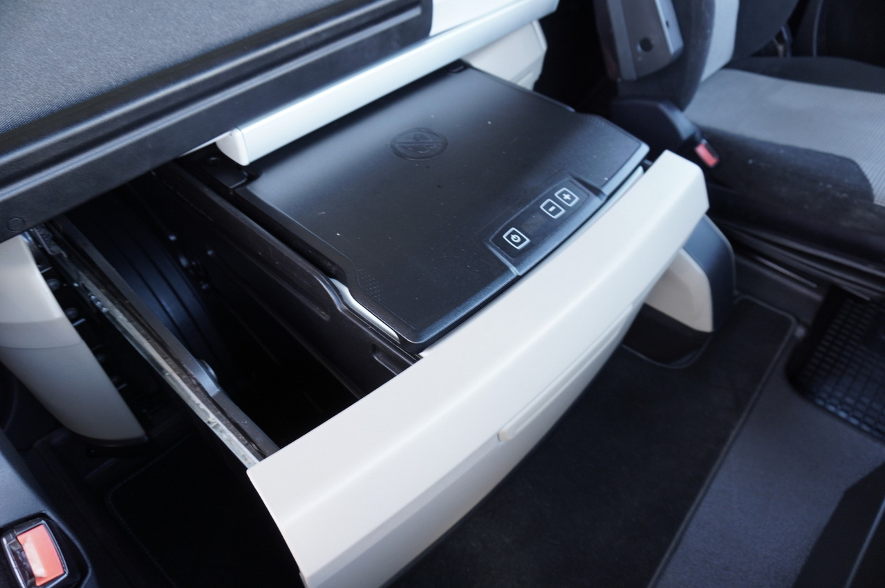 Locação financeira de MAN TGX 26.500 E6 XXL / Schmitz 19 pallets / Thermoking / steering axle MAN TGX 26.500 E6 XXL / Schmitz 19 pallets / Thermoking / steering axle: foto 45 Locação financeira de MAN TGX 26.500 E6 XXL / Schmitz 19 pallets / Thermoking / steering axle MAN TGX 26.500 E6 XXL / Schmitz 19 pallets / Thermoking / steering axle: foto 45