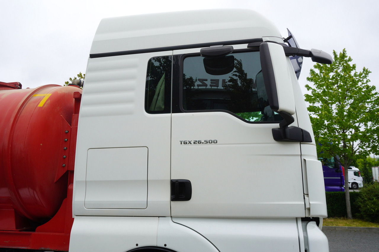 Cisterna de chorume MAN TGX 26.500 / NEW Stal Septic barrel 13000 l / steering 3rd axle: foto 11