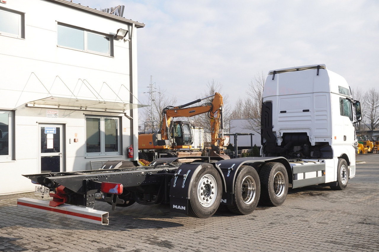 MAN TGX 35.580 E6 8x4/4 - 8.8m chassis frame - Camião grua: foto 5 MAN TGX 35.580 E6 8x4/4 - 8.8m chassis frame - Camião grua: foto 5