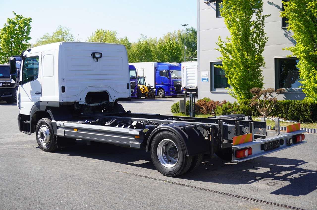 MERCEDES-BENZ 1223 / Full ADR / 440 cm chassis / Sleeper cab / 175 tho. km - Camião chassi: foto 5 MERCEDES-BENZ 1223 / Full ADR / 440 cm chassis / Sleeper cab / 175 tho. km - Camião chassi: foto 5