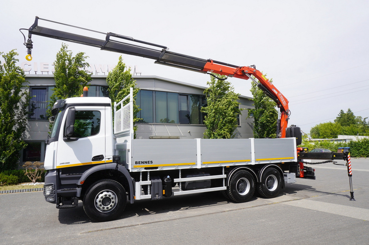 MERCEDES-BENZ AROCS 2636 Flatbed / HDS FASSI F175 7.7 T / 150,000 km - Grua móvel: foto 4 MERCEDES-BENZ AROCS 2636 Flatbed / HDS FASSI F175 7.7 T / 150,000 km - Grua móvel: foto 4