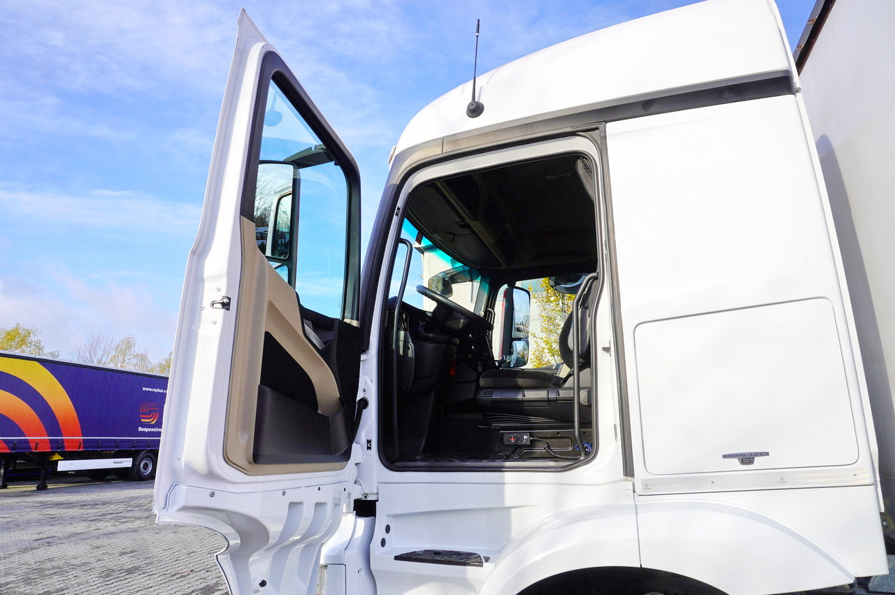 MERCEDES-BENZ Actros 1835 E6 4×2 / Curtainsider 21 pallets / tail lift 1.5t - Camião de lona: foto 5 MERCEDES-BENZ Actros 1835 E6 4×2 / Curtainsider 21 pallets / tail lift 1.5t - Camião de lona: foto 5